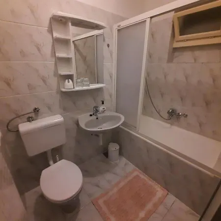 Apartment Amfora *