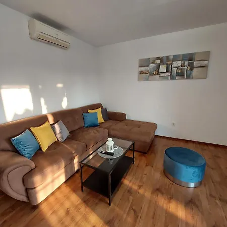 Apartment Amfora *