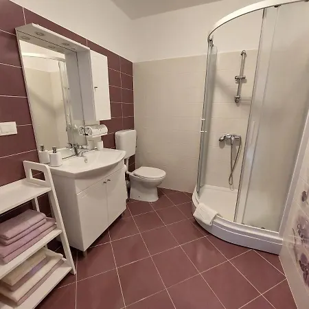 Amfora Apartment *
