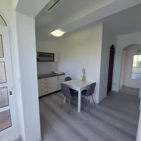 Apartment Amfora *