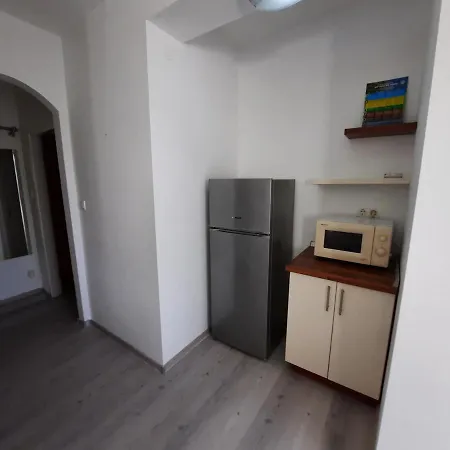 Amfora * Barbat na Rabu